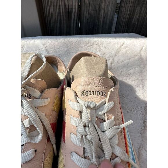 Soludos Women's Pink Rainbow Wave Sneakers Size 10 Embroidered Lace-Up - Picture 2 of 11